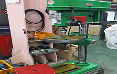 DRILLING & TAPING M/C